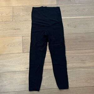 EUC maternity over bump leggings